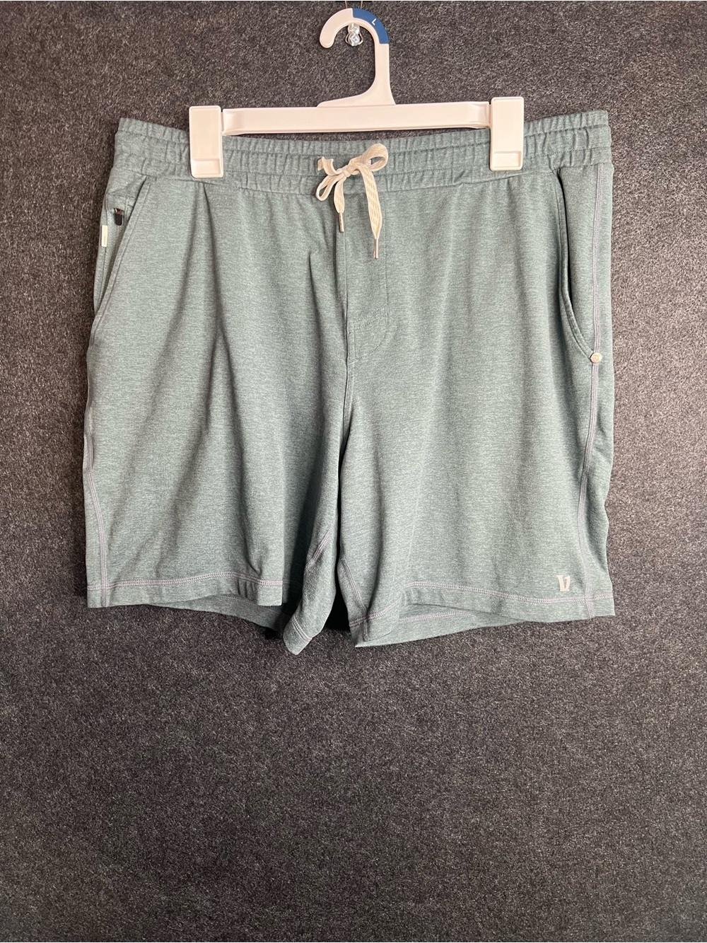 Vuori Ponto Performance Short 7" Misty Blue Heather Men's Size XL Athleisure Gym